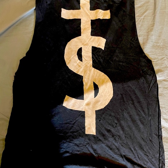 Shirt - Picture 2 of 2